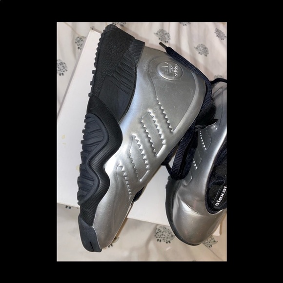 Alexander Wang & Adidas 4 - Picture 5 of 9